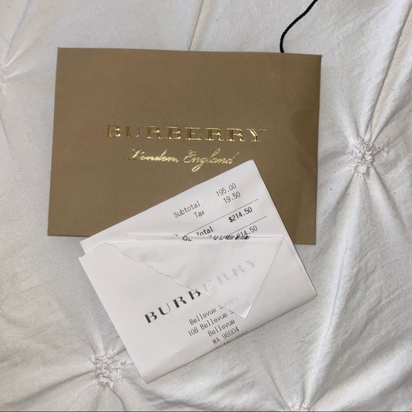 Burberry keychain - Picture 2 of 4